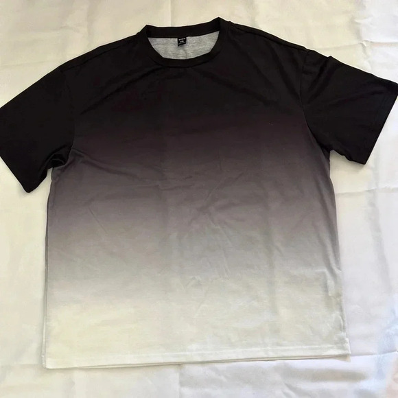 Black and white Ombré T shirt - Picture 1 of 4
